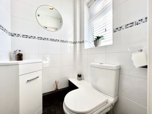 Guest Cloakroom- click for photo gallery